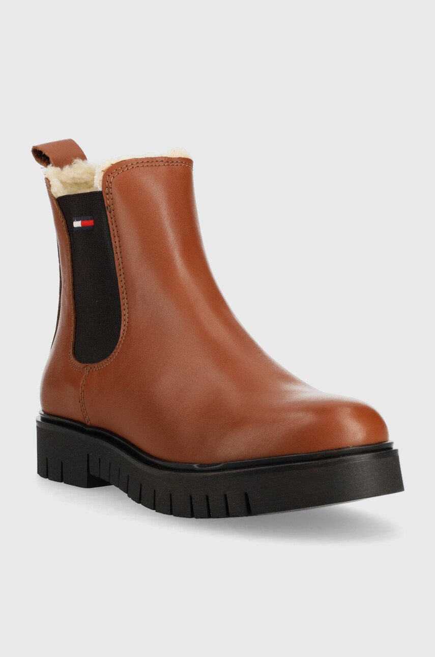 Шкіряні черевики Tommy Jeans Warmlined Chelsea Boot жіночі колір коричневий на плоскому ходу утеплене
Шкіряні черевики Tommy Jeans Warmlined Chelsea Boot жіночі колір коричневий на плоскому ходу утеплене
