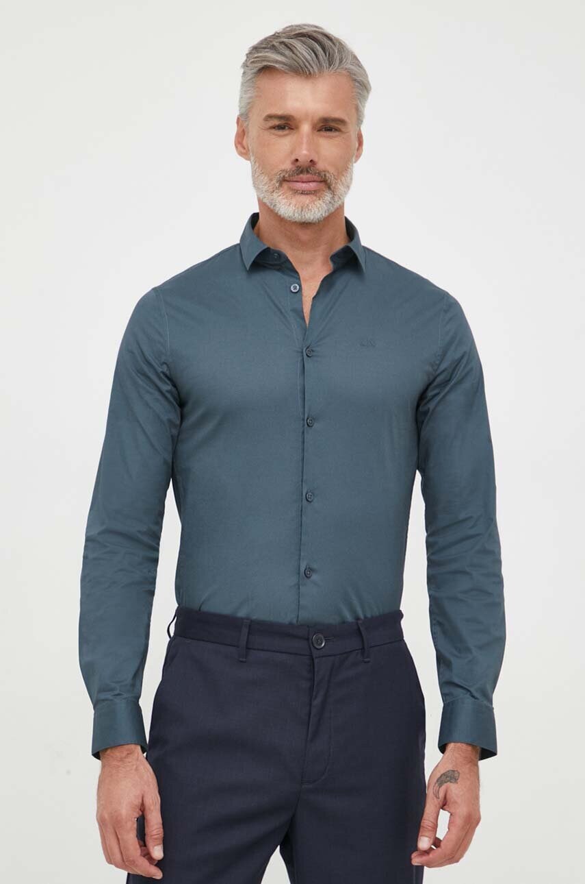 Риза Armani Exchange мъжка в синьо с кройка по тялото с класическа яка, Син
Риза Armani Exchange мъжка в синьо с кройка по тялото с класическа яка, Син