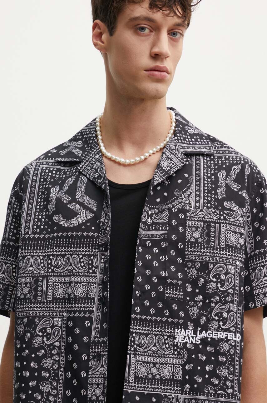 Памучна риза Karl Lagerfeld Jeans мъжка в черно със свободна кройка 245D1604, Черен
Памучна риза Karl Lagerfeld Jeans мъжка в черно със свободна кройка 245D1604, Черен