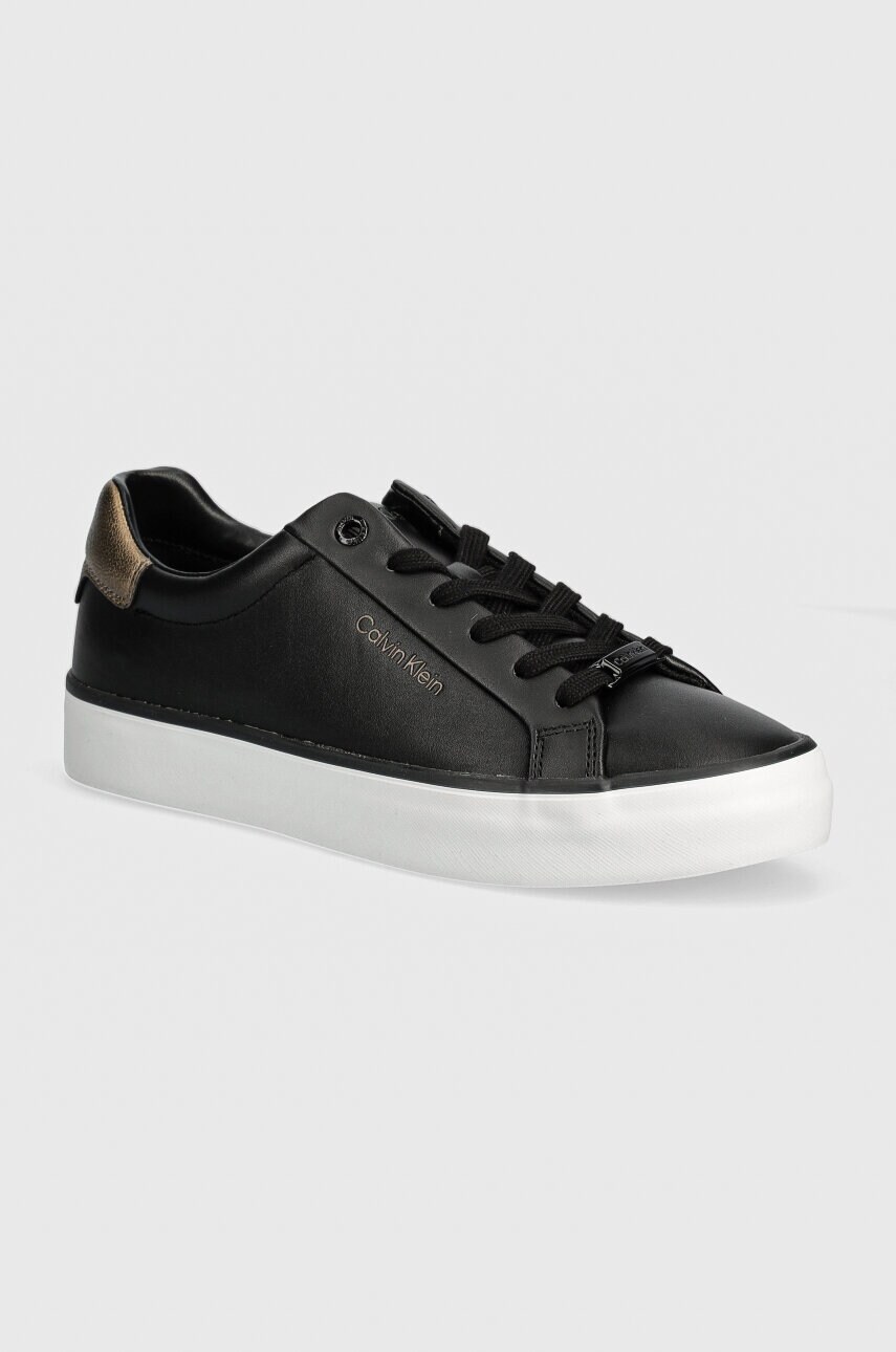 Маратонки Calvin Klein VULC LACE UP SAFF FOX W/MET BT в черно HW0HW02104, Черен
Маратонки Calvin Klein VULC LACE UP SAFF FOX W/MET BT в черно HW0HW02104, Черен