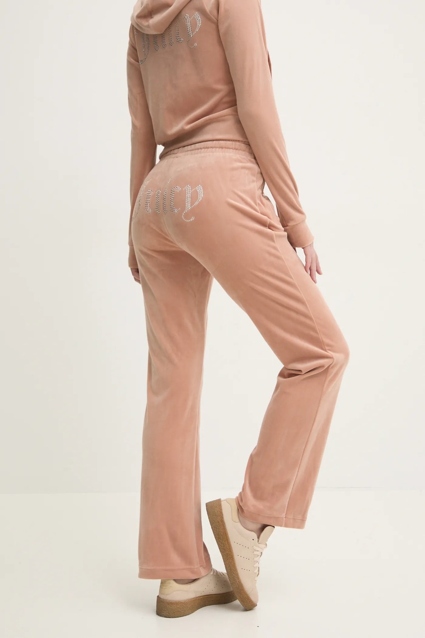 Кадифен спортен панталон Juicy Couture TINA TRACK PANT в кафяво с апликация JCAPW045, Кафяв
Кадифен спортен панталон Juicy Couture TINA TRACK PANT в кафяво с апликация JCAPW045, Кафяв