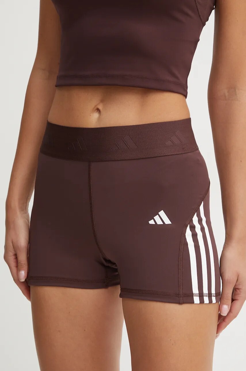 Къс панталон за трениране adidas Performance Hyperglam в кафяво с апликация с висока талия IX3219, Кафяв
Къс панталон за трениране adidas Performance Hyperglam в кафяво с апликация с висока талия IX3219, Кафяв