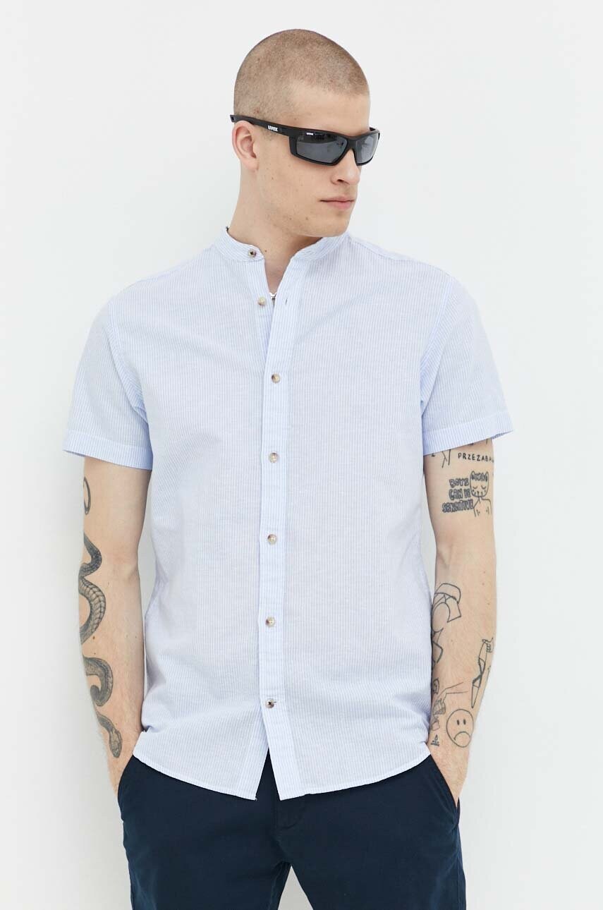 Риза с лен Jack & Jones JJESUMMER в синьо със стандартна кройка с права яка 12220135, Син
Риза с лен Jack & Jones JJESUMMER в синьо със стандартна кройка с права яка 12220135, Син