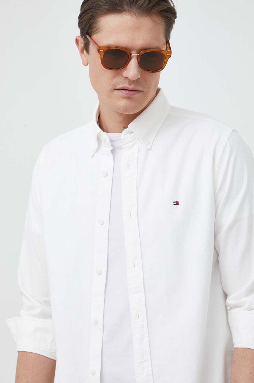 Хлопковая рубашка Tommy Hilfiger мужская цвет белый regular классический воротник
Хлопковая рубашка Tommy Hilfiger мужская цвет белый regular классический воротник