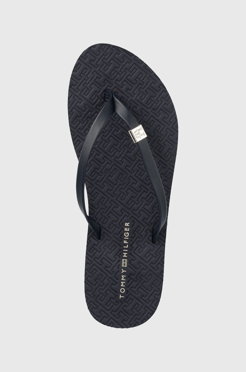 В'єтнамки Tommy Hilfiger TH MONOGRAM FLAT SANDAL жіночі колір бежевий на платформі FW0FW06964
В'єтнамки Tommy Hilfiger TH MONOGRAM FLAT SANDAL жіночі колір бежевий на платформі FW0FW06964