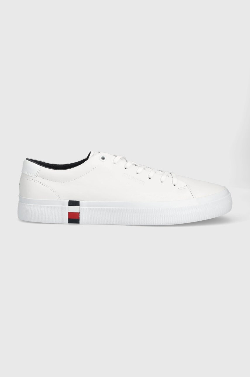 Шкіряні кросівки Tommy Hilfiger FM0FM04351 MODERN VULC CORPORATE LEATHER колір білий
Шкіряні кросівки Tommy Hilfiger FM0FM04351 MODERN VULC CORPORATE LEATHER колір білий