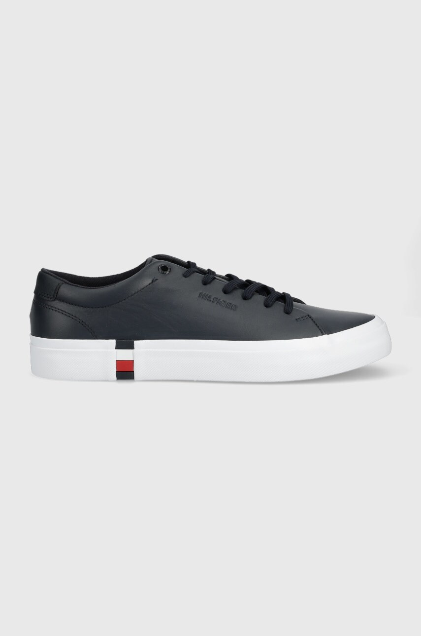 Кожаные кроссовки Tommy Hilfiger FM0FM04351 MODERN VULC CORPORATE LEATHER цвет синий
Кожаные кроссовки Tommy Hilfiger FM0FM04351 MODERN VULC CORPORATE LEATHER цвет синий
