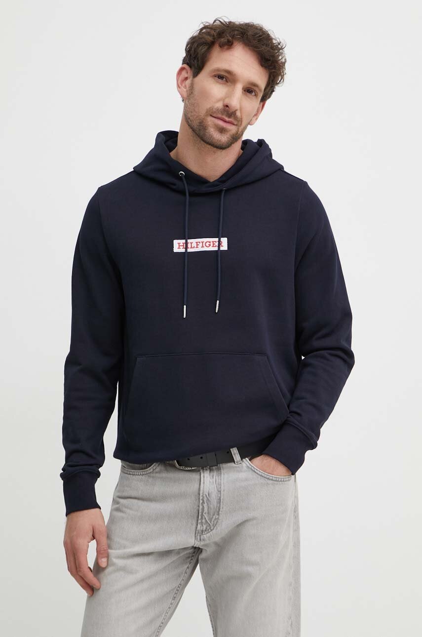 Памучен суичър Tommy Hilfiger в тъмносиньо с качулка с апликация MW0MW34379, Тъмносин
Памучен суичър Tommy Hilfiger в тъмносиньо с качулка с апликация MW0MW34379, Тъмносин