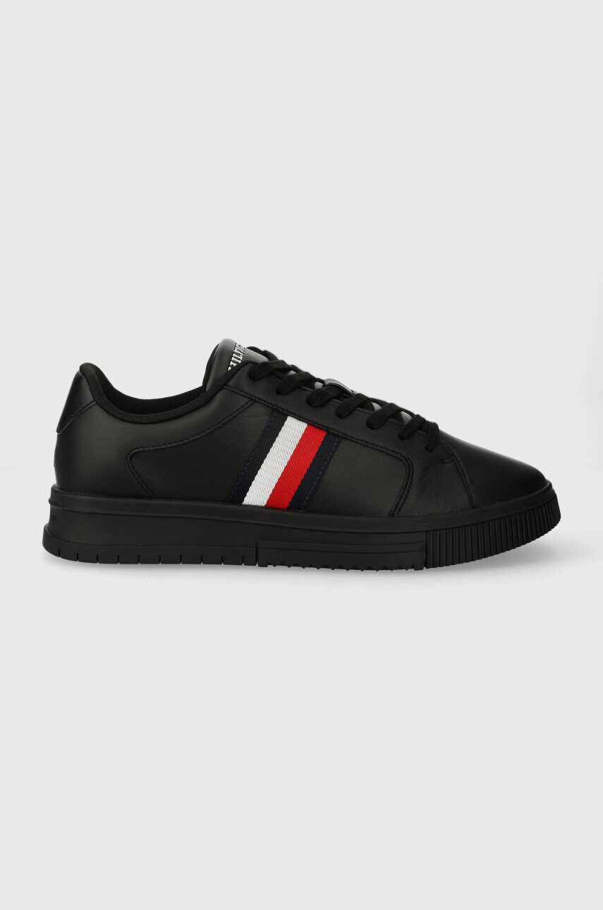 Кожаные кроссовки Tommy Hilfiger SUPERCUP LTH STRIPES ESS цвет чёрный FM0FM04895
Кожаные кроссовки Tommy Hilfiger SUPERCUP LTH STRIPES ESS цвет чёрный FM0FM04895