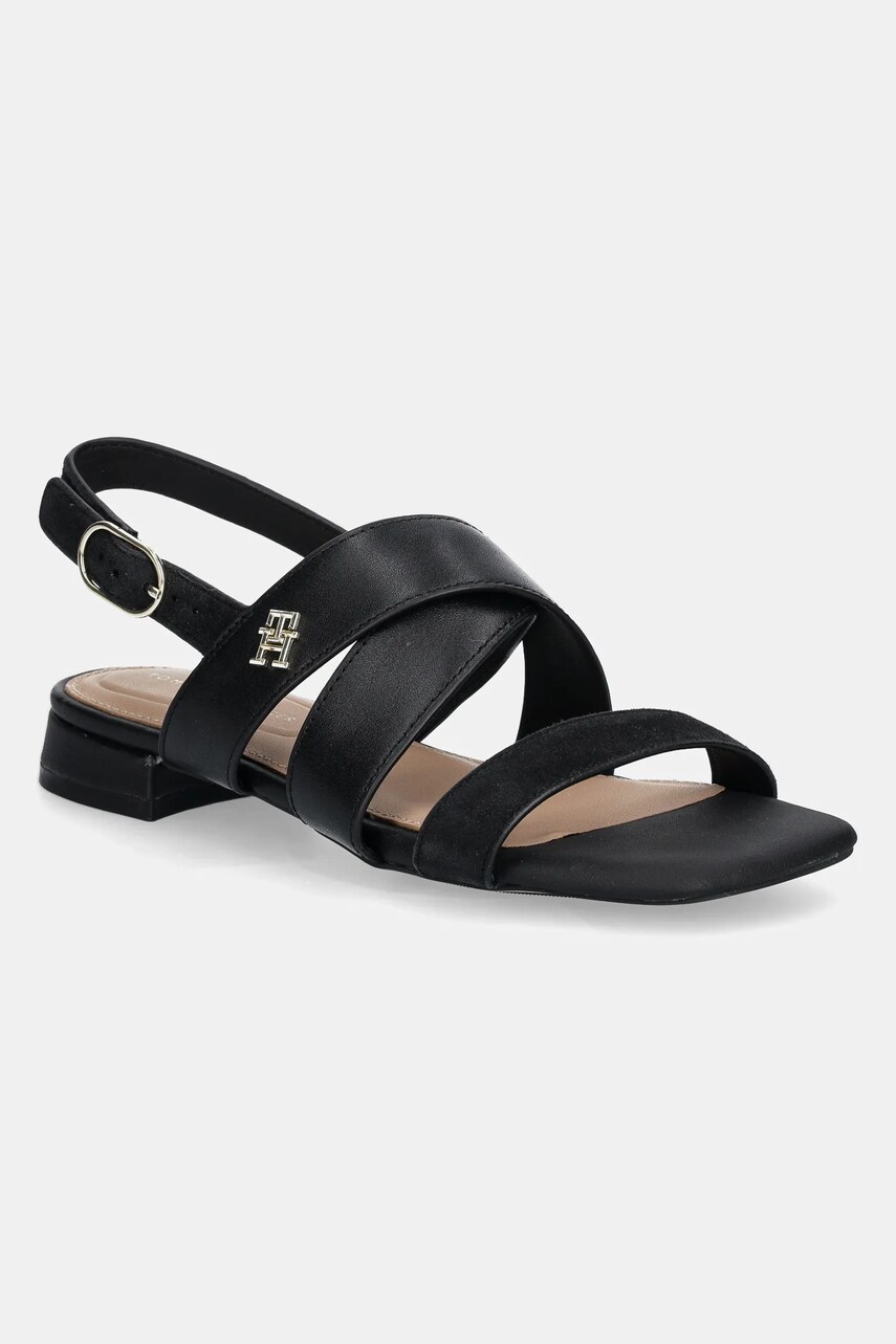 Кожени сандали Tommy Hilfiger LEATHER & SUEDE FLAT SANDAL в черно FW0FW08507, Черен
Кожени сандали Tommy Hilfiger LEATHER & SUEDE FLAT SANDAL в черно FW0FW08507, Черен