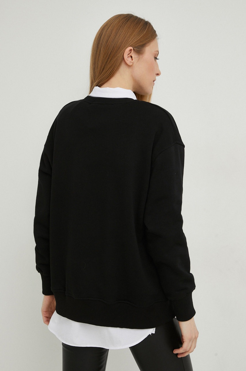 Бавовняна кофта Answear Lab X Лімітована колекція SISTERHOOD жіноча колір чорний з аплікацією
Бавовняна кофта Answear Lab X Лімітована колекція SISTERHOOD жіноча колір чорний з аплікацією