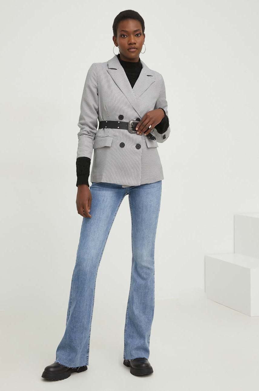 Джинси Answear Lab PREMIUM JEANS X Лімітована колекція SISTERHOOD жіночі середня посадка
Джинси Answear Lab PREMIUM JEANS X Лімітована колекція SISTERHOOD жіночі середня посадка