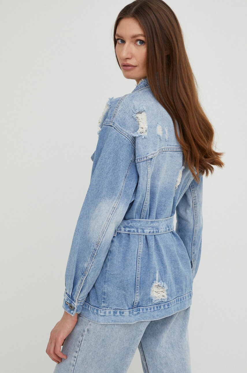 Джинсовая куртка Answear Lab X Лимитированная коллекция SISTERHOOD женская переходная
Джинсовая куртка Answear Lab X Лимитированная коллекция SISTERHOOD женская переходная