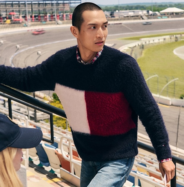 ПУЛОВЕРИ И ЖИЛЕТКИ