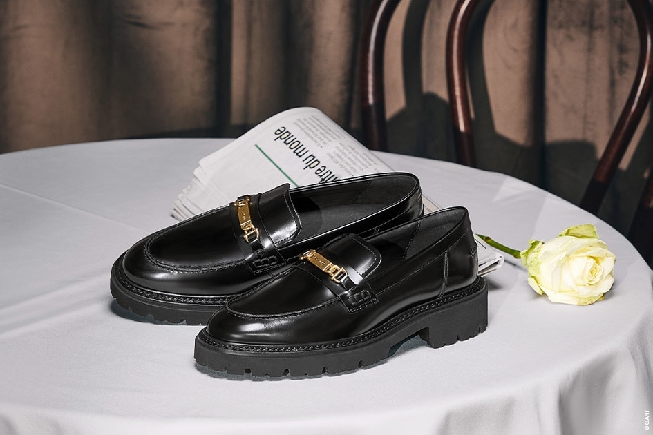 MOCCASINS