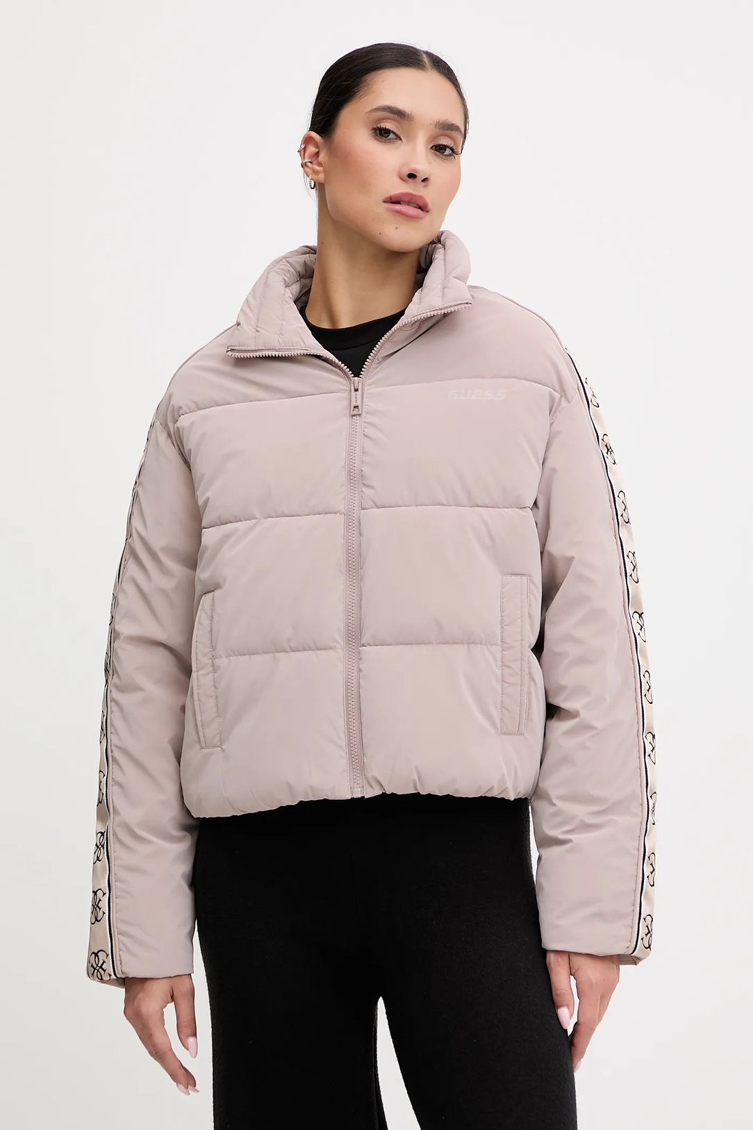 AW25-KUD0CF-03X_F1.webp?v=1762446759