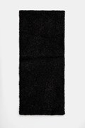 černá