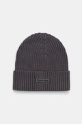 Шапка с кашмир Calvin Klein в сиво  LV04D8053G