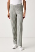 Chantelle spodnie dresowe damskie z wiskozą TWIST zielone high waist C1A2E0