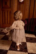 Donsje sukienka niemowlęca z dodatkiem wełny Paulien Dress kolor beżowy midi rozkloszowana 4103200