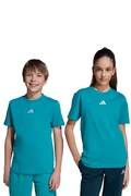 Дитяча бавовняна футболка adidas колір зелений з аплікацією JW0005