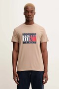 Tommy Jeans tricou din bumbac culoarea maro, cu imprimeu, DM0DM21977