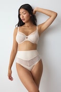 Triumph stringi damskie beżowe 10226423