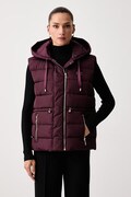 Liu Jo bezrękawnik z kapturem damski bordowy TF6120 TS62A