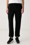 Nike Sportswear spodnie dresowe damskie z bawełną Studio Fleece czarne regular waist IM8076.001