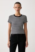 Levi's t-shirt γυναικείο βαμβακερό με ελαστάν ESSENTIAL BABY μαύρο 0085R-0003