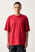 adidas by Stella McCartney T-shirt oversize damski bawełniany czerwony KR6304
