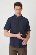 Lněná košile Medicine tmavomodrá barva, regular, s límečkem button-down