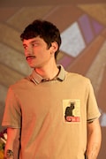 Medicine t-shirt bawełniany kolor beżowy z nadrukiem