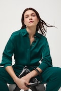 Medicine koszula damska kolor zielony relaxed z kołnierzykiem klasycznym