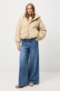 Medicine geaca culoarea bej, de iarna, oversize