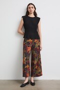Spodnie culottes damskie z wiskozą z motywem zwierzęcym czarne RW26-SPD011