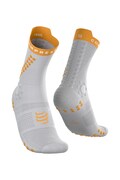 Compressport skarpety sportowe Pro Racing v4.0 szare XU00048B