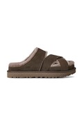 UGG klapki zamszowe W Greenport Cross Strap Slide damskie kolor brązowy 1178470.DNSS