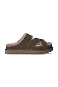 UGG klapki zamszowe W Greenport Cross Strap Slide damskie kolor brązowy 1178470.DNSS