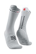 Compressport skarpety Pro Racing białe XU00052B