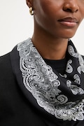 Answear.LAB chusta jedwabna z kolekcji Unscripted damska kolor czarny wzorzysta