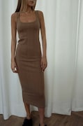 MUUV. rochie sukienka długa FENDU culoarea maro, midi, mulată