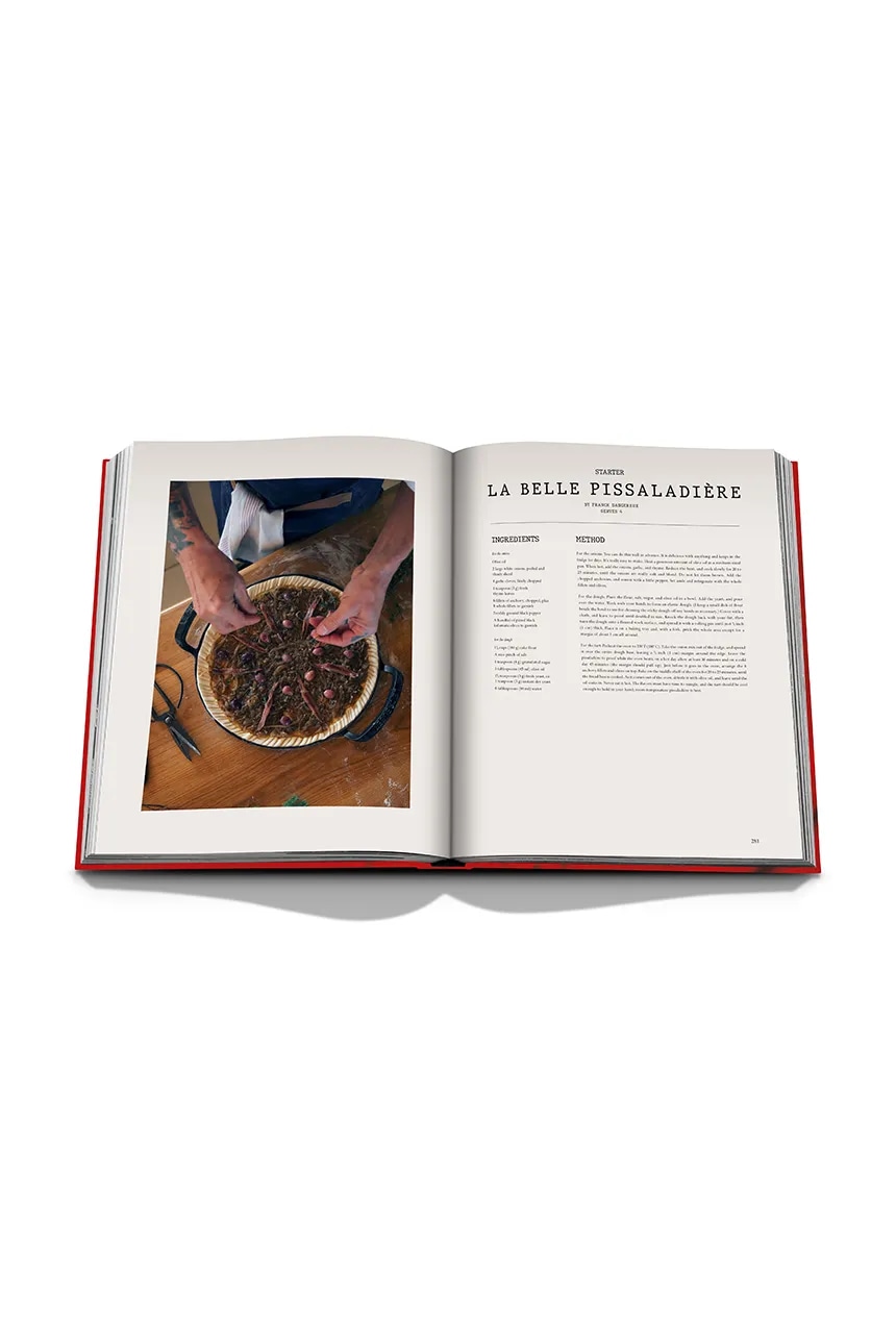 Assouline könyv Le Creuset by Brett Martin, English 9781649804464