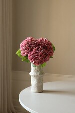 Ваза декораційна з кераміки Botané 30,5 x 14,5 cm