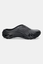 Шльопанці Crocs Echo Wave Clog колір чорний