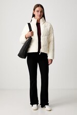 Куртка жіноча DKNY колір бежевий