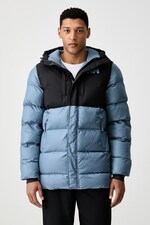Стьобана куртка чоловіча Helly Hansen ACTIVE колір блакитний