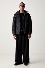 Куртка чоловіча Puma Essentials колір чорний