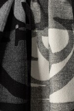 Шарф Guess цвет черный