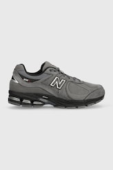 New Balance 2002R 